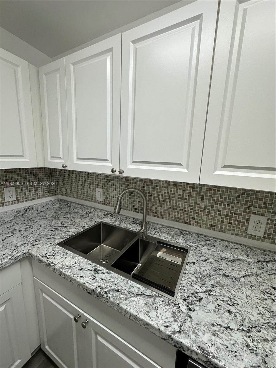 HAMMOCKS TRAILS CONDO - Residential