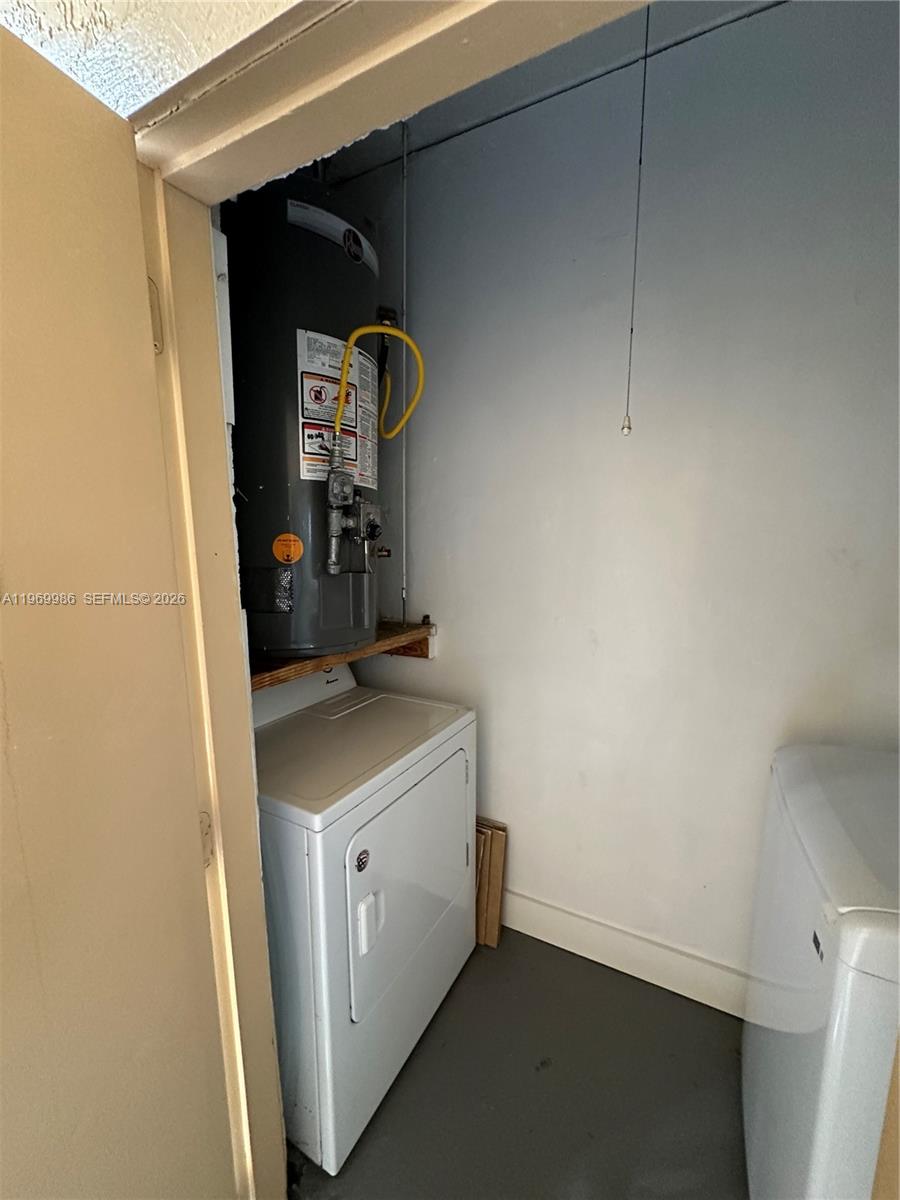 HAMMOCKS TRAILS CONDO - Residential