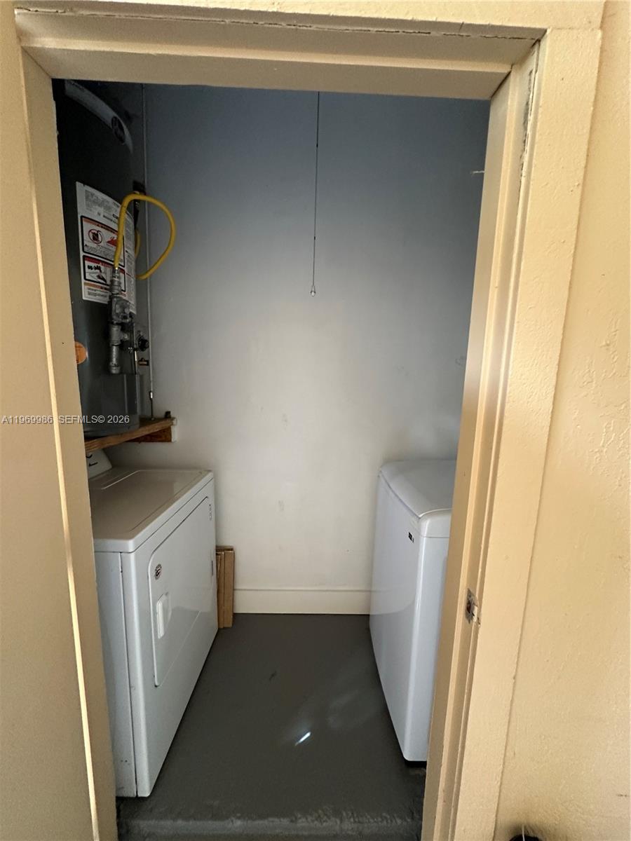 HAMMOCKS TRAILS CONDO - Residential