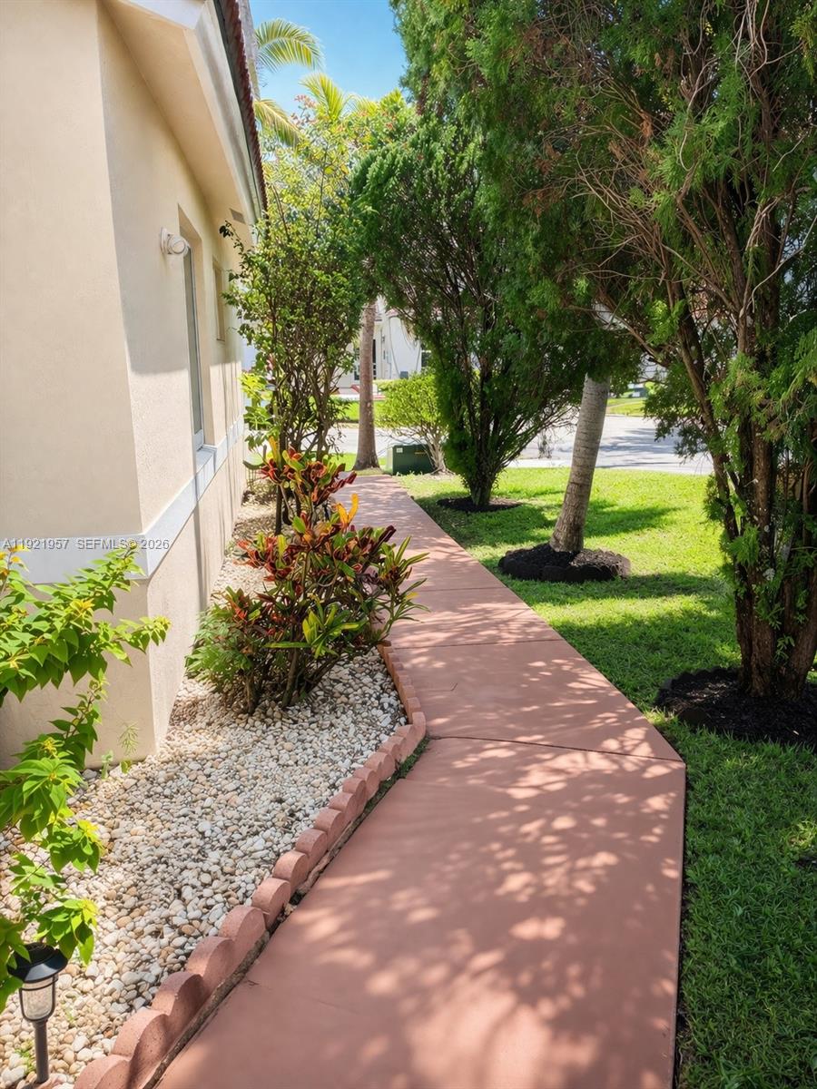 SILVER LAKES AT PEMBROKE - Residential