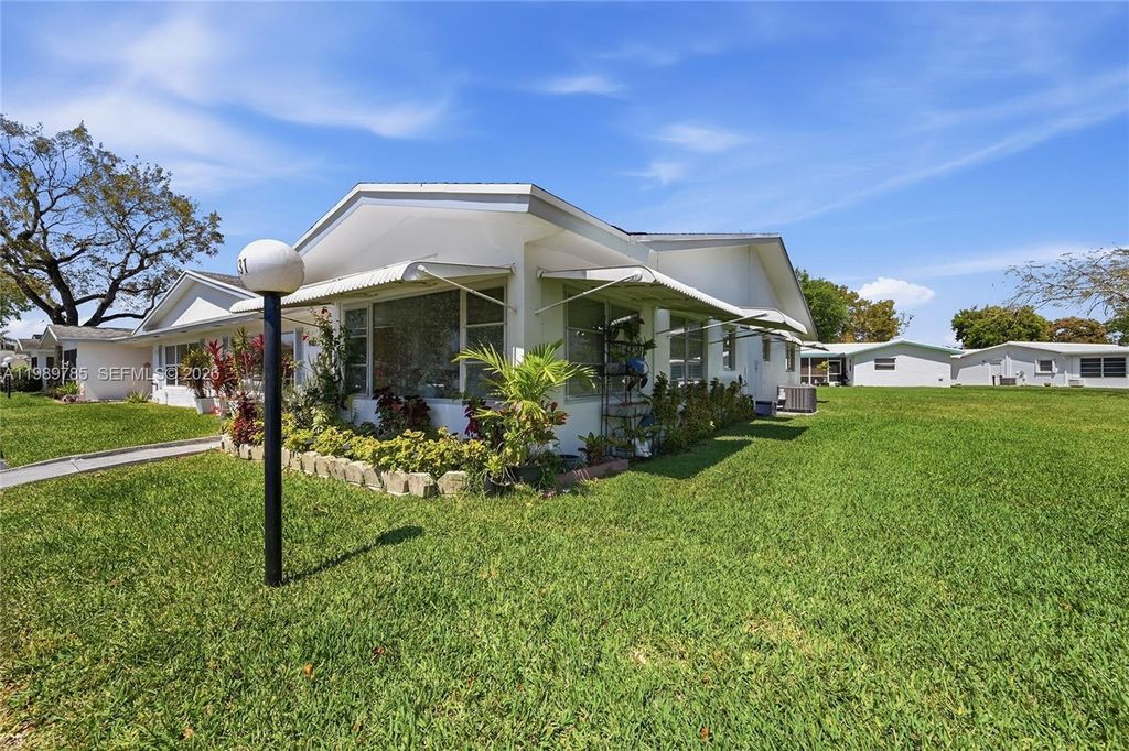 Photo of 8431 NW 12th St #D68, Plantation, FL 33322 (MLS # A11989785)