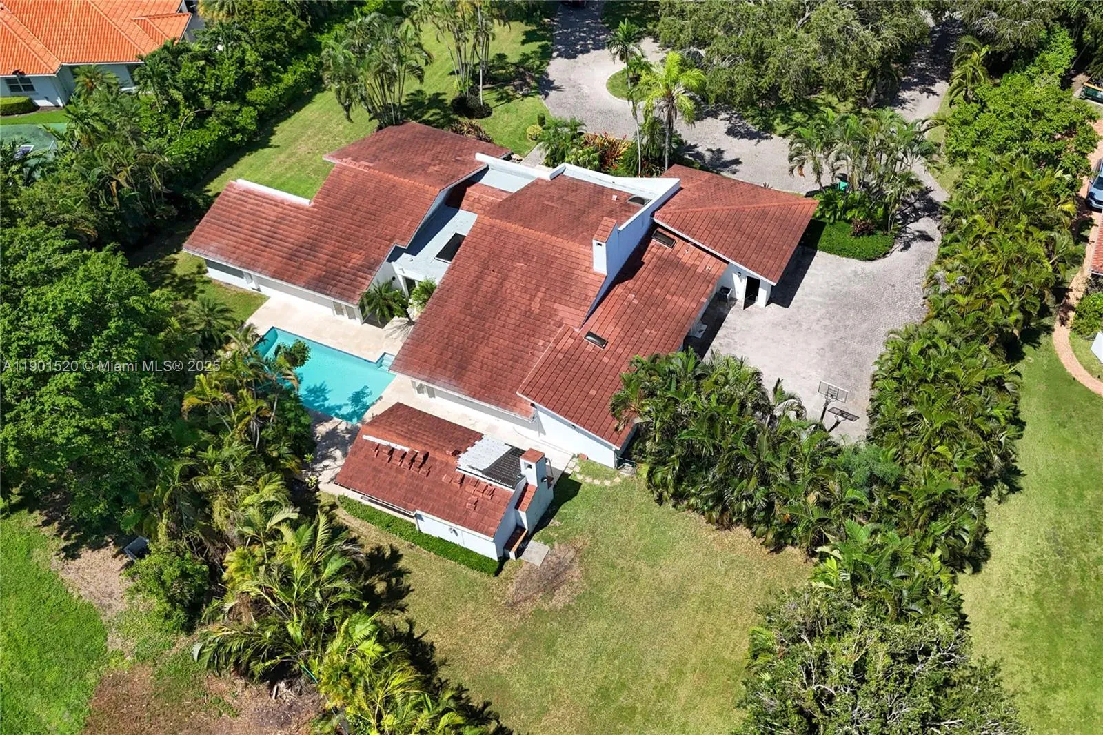 Coral Gables, Florida 33143, United States, 5 Bedrooms Bedrooms, ,5 BathroomsBathrooms,Residential,Active,232609