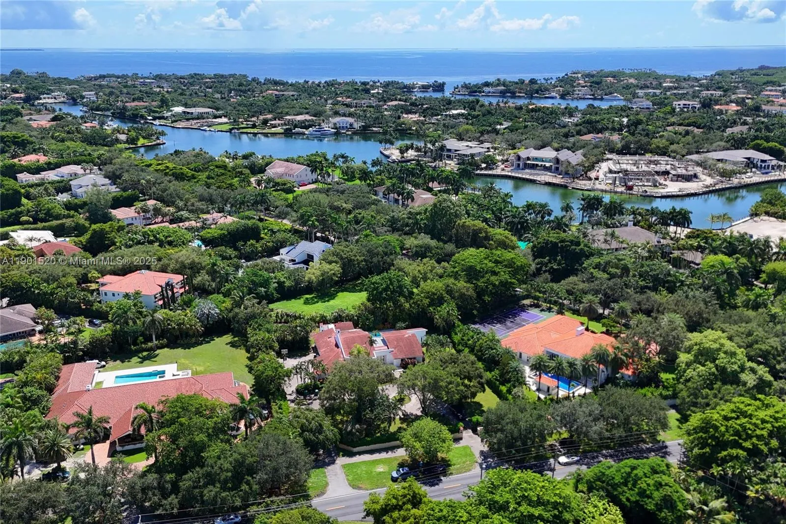 Coral Gables, Florida 33143, United States, 5 Bedrooms Bedrooms, ,5 BathroomsBathrooms,Residential,Active,232609