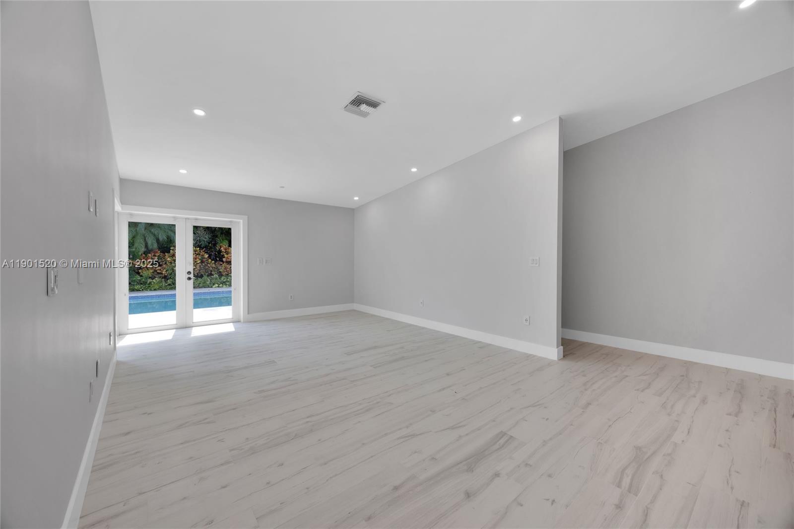 COCOPLUM SEC 1 - Residential Lease