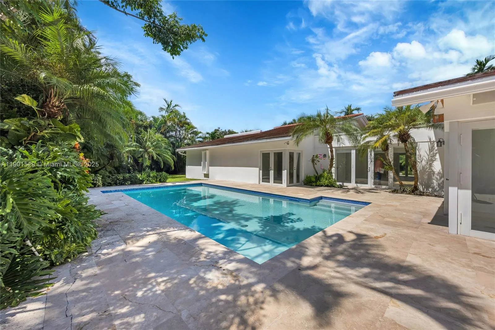 Coral Gables, Florida 33143, United States, 5 Bedrooms Bedrooms, ,5 BathroomsBathrooms,Residential,Active,232609