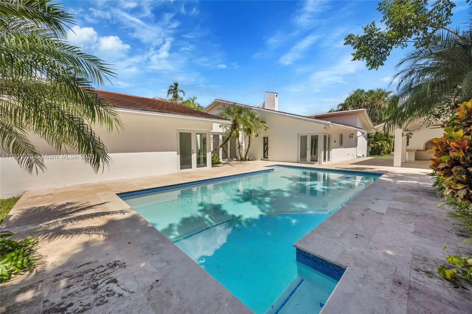 Coral Gables, Florida 33143, United States, 5 Bedrooms Bedrooms, ,5 BathroomsBathrooms,Residential,Active,232609