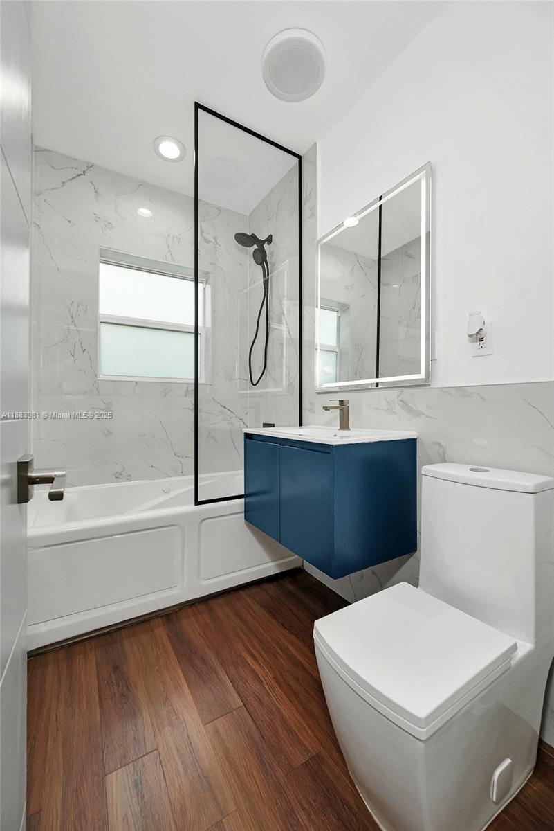 COCONUT GROVE SEC PART 1 - Residential
