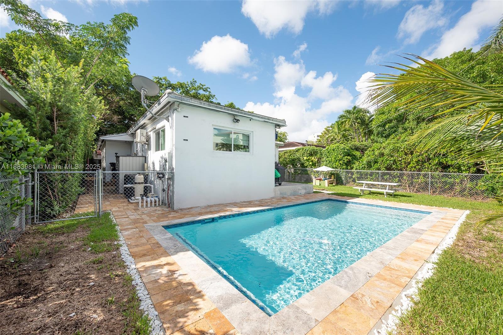COCONUT GROVE SEC PART 1 - Residential