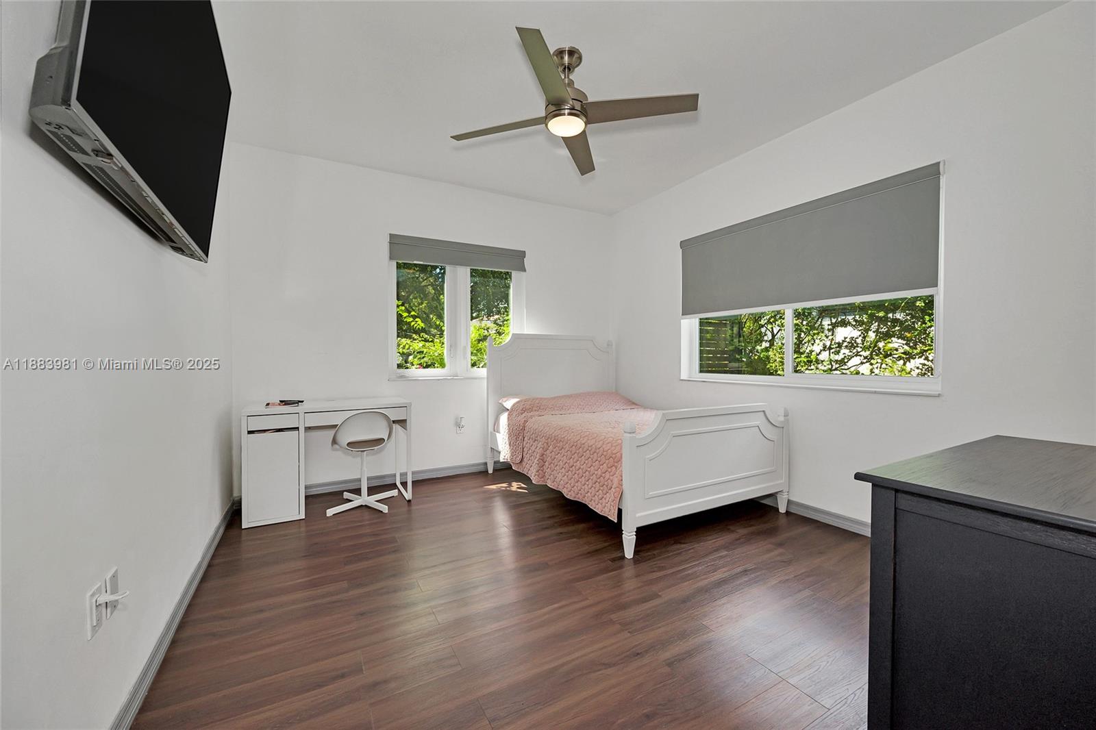 COCONUT GROVE SEC PART 1 - Residential