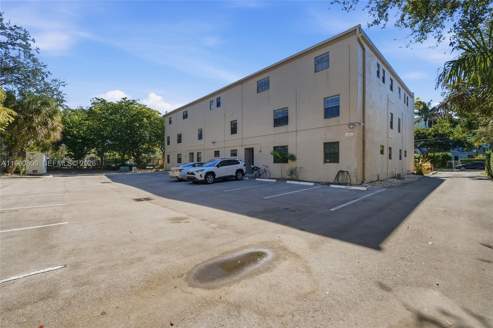 CASA SEVILLA CONDO - Residential