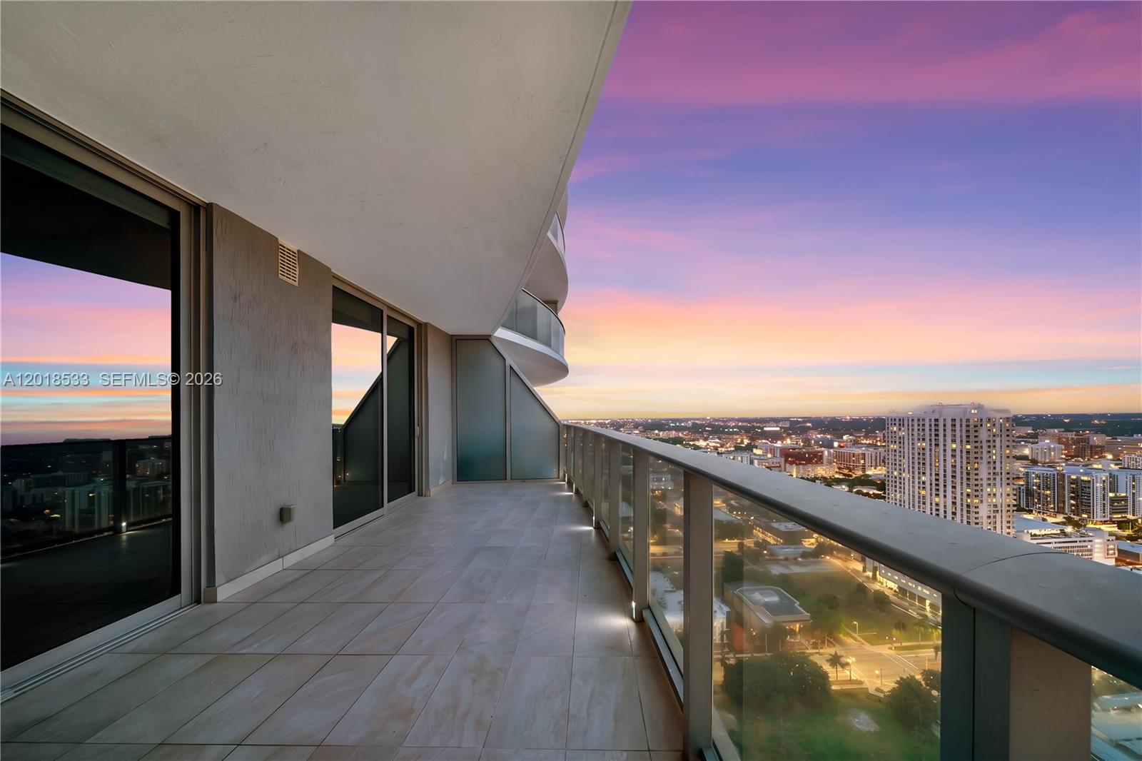 ARIA ON THE BAY CONDO - Residential