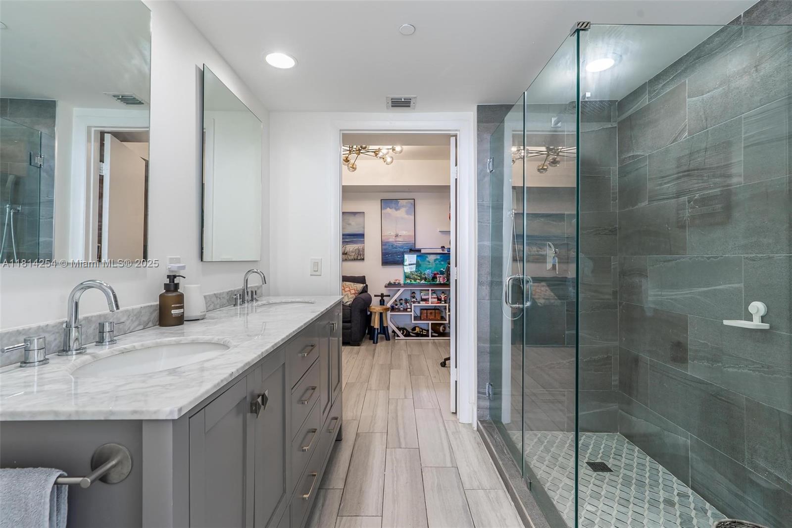 50 BISCAYNE CONDO - Residential