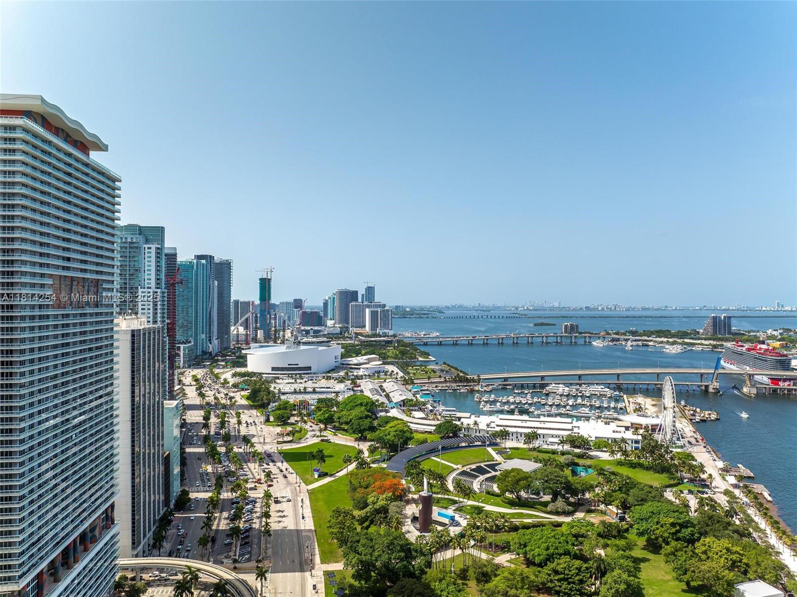 50 BISCAYNE CONDO - Residential