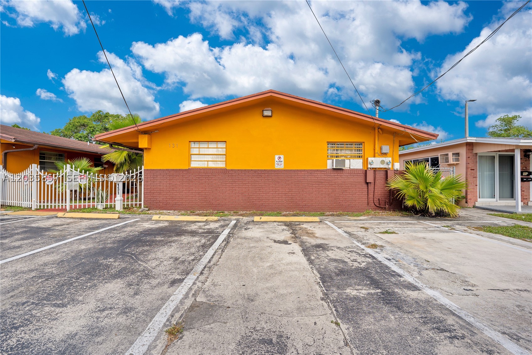 129-131 SE 5th St