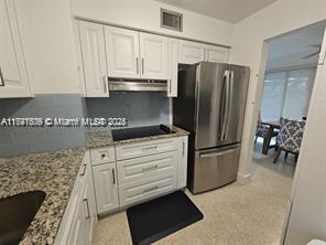SILVER SHORES SEC OF LAUD - Residential Lease