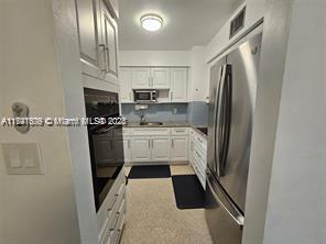 SILVER SHORES SEC OF LAUD - Residential Lease