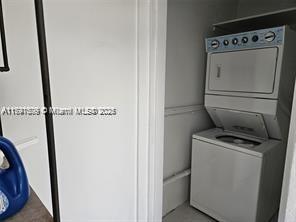 SILVER SHORES SEC OF LAUD - Residential Lease