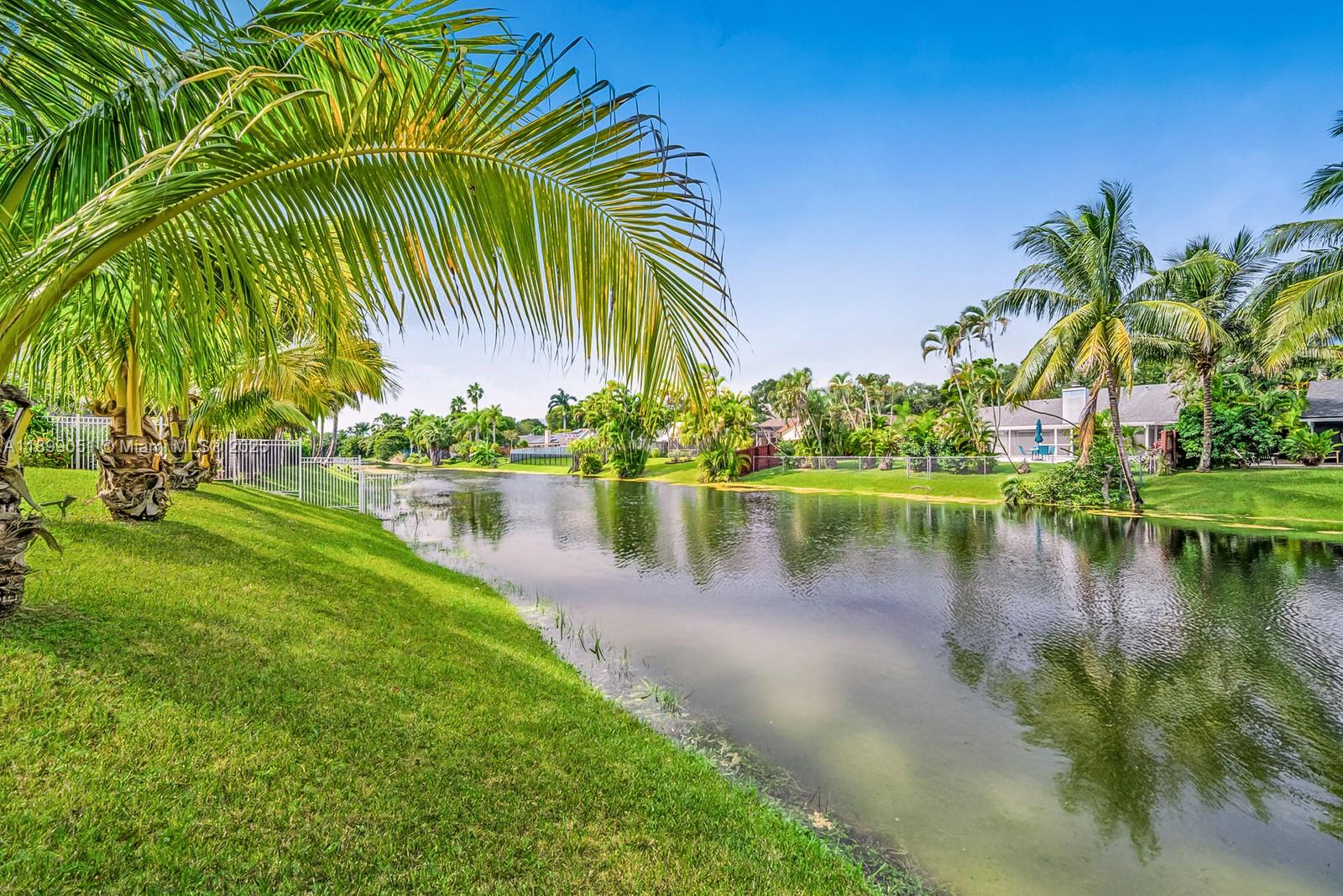 COOPERS GROVE - Residential