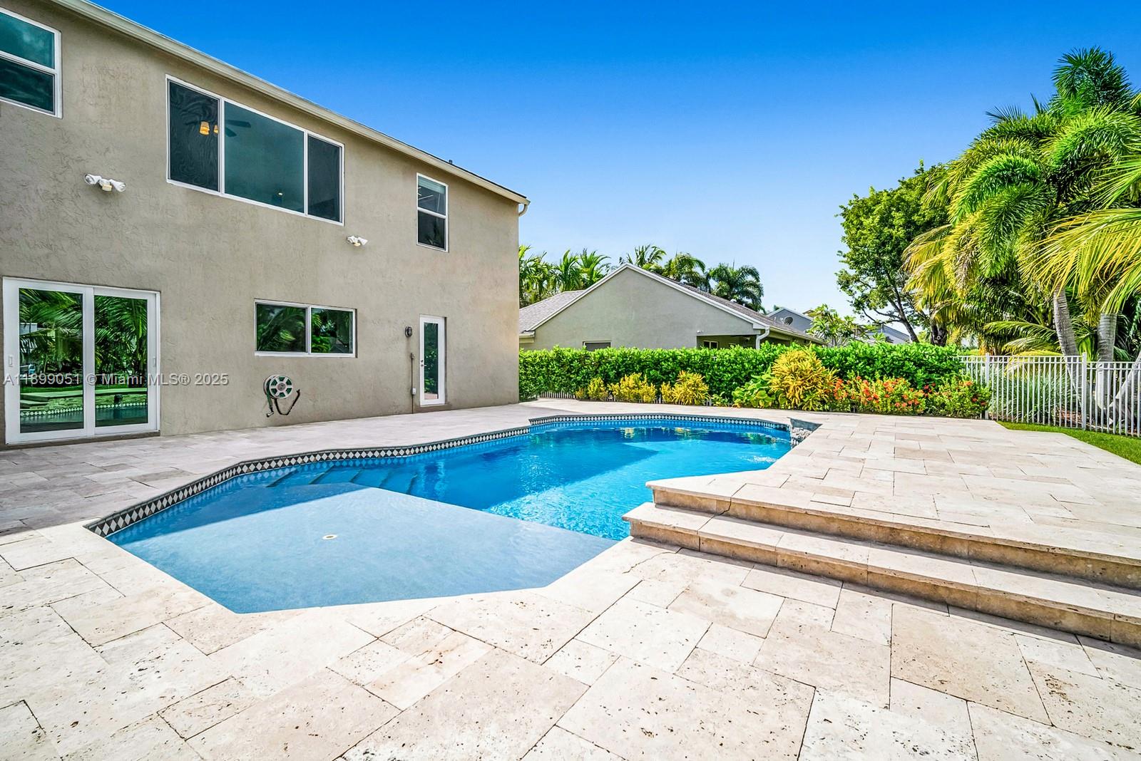 COOPERS GROVE - Residential