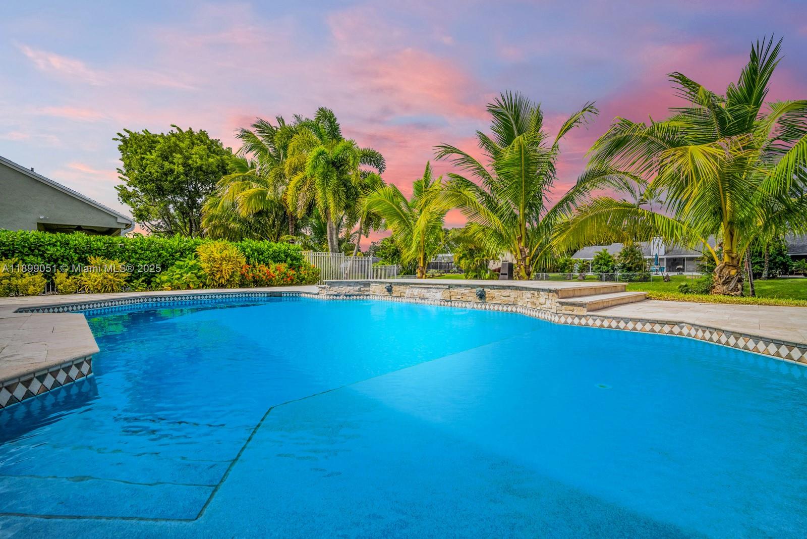 COOPERS GROVE - Residential