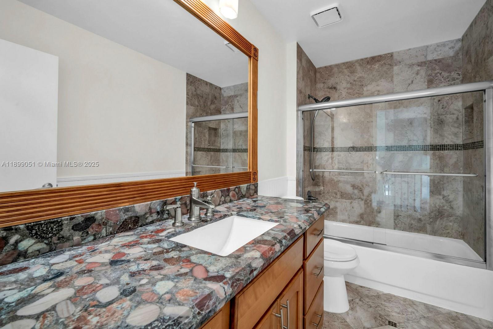 COOPERS GROVE - Residential