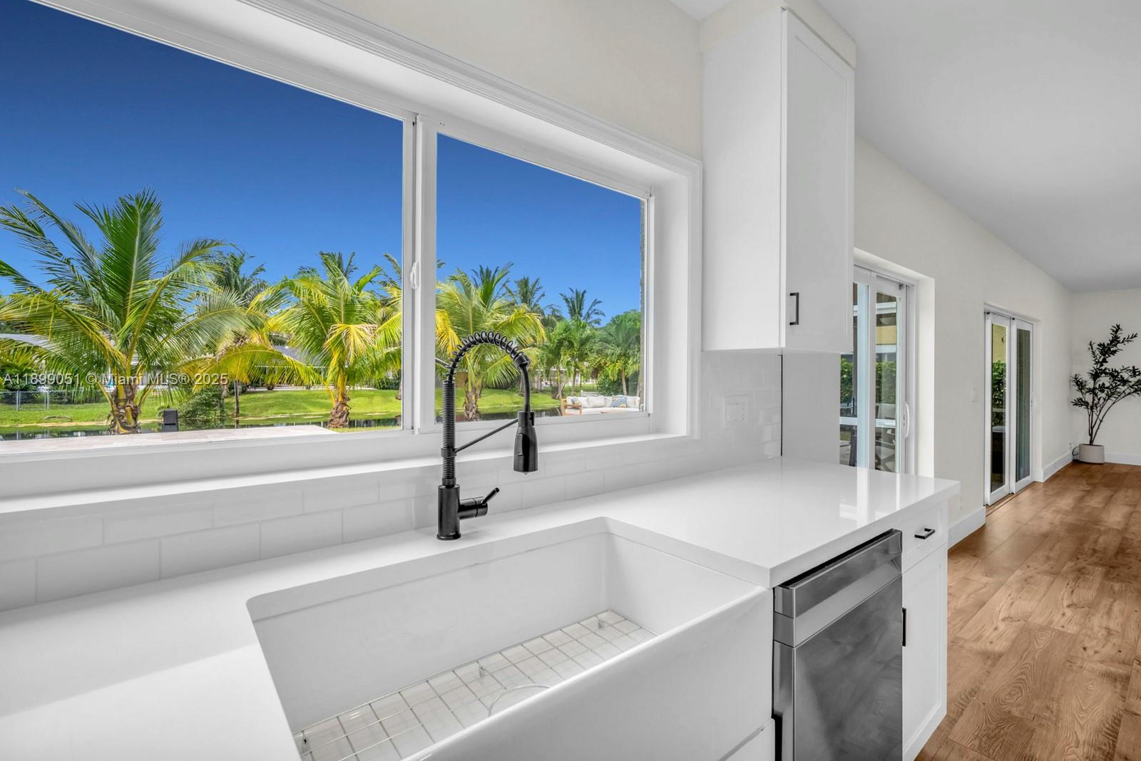 COOPERS GROVE - Residential