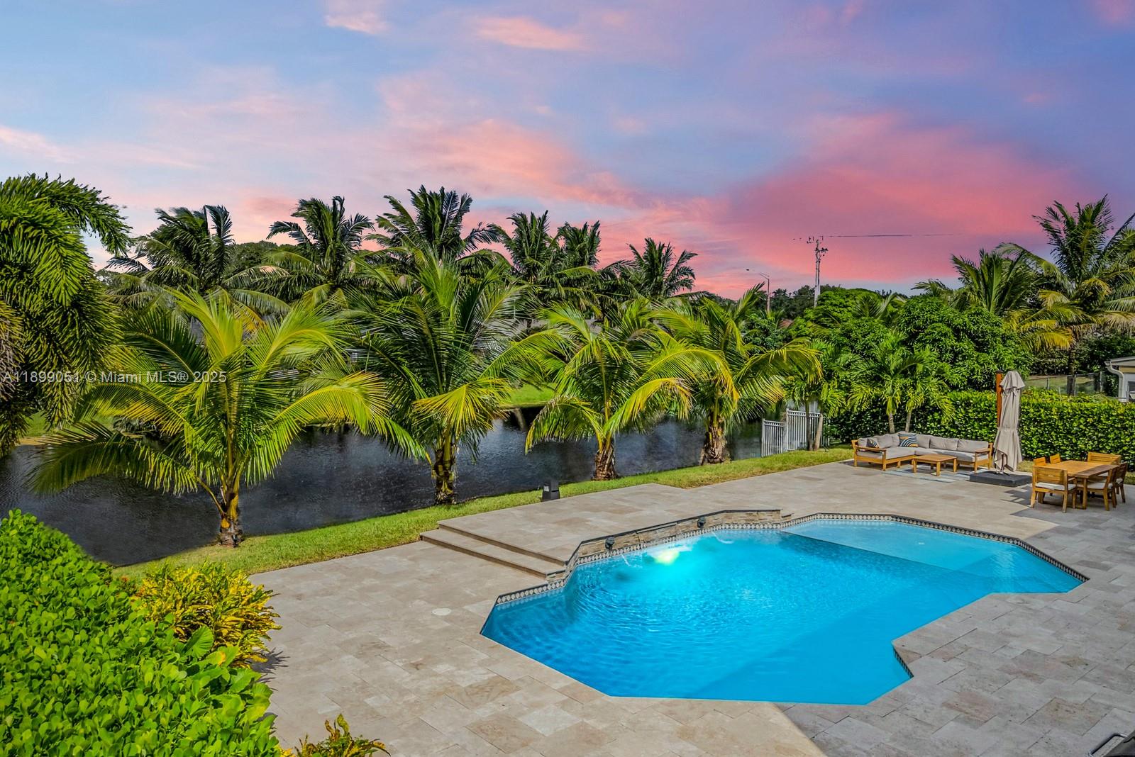 COOPERS GROVE - Residential