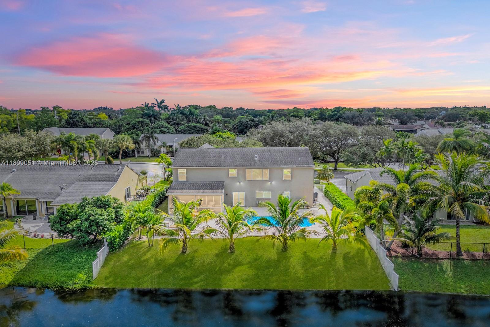 COOPERS GROVE - Residential