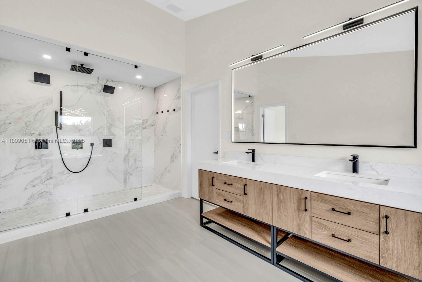 COOPERS GROVE - Residential