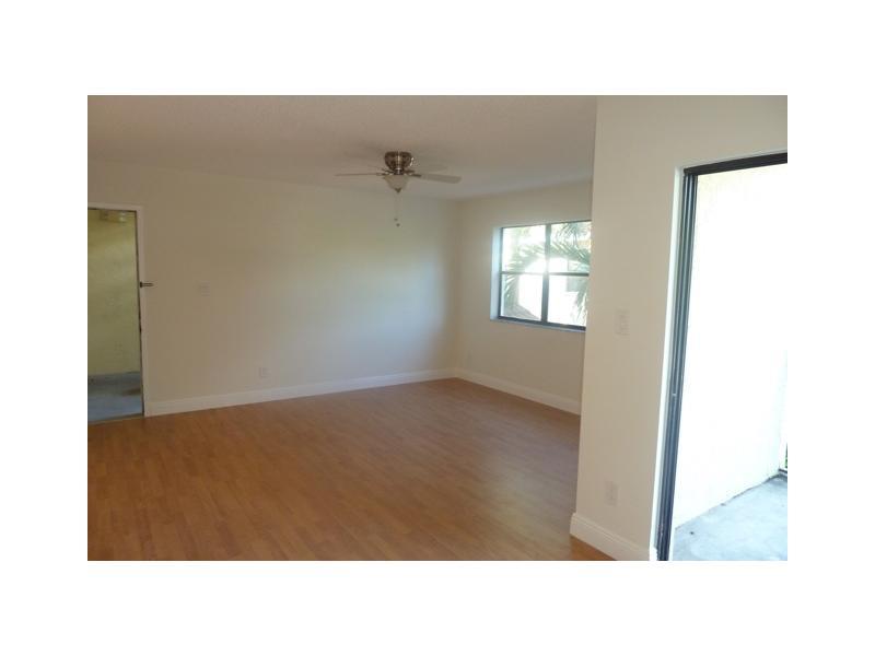 HOLLYWOOD PARC CONDO - Residential Lease