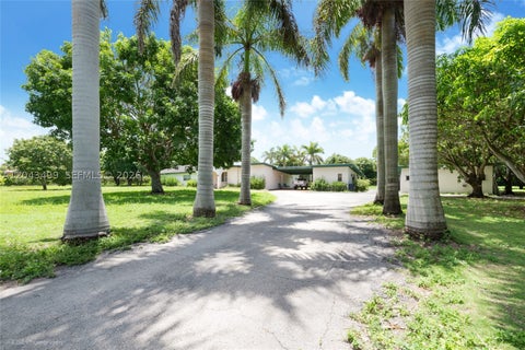 Tiny photo for 8000 SW 184th St, Cutler Bay, FL 33157 (MLS # A12043499)