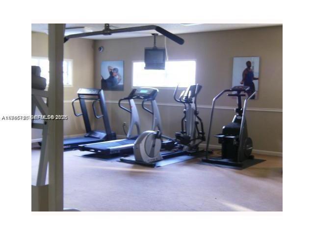 LA HACIENDA COUNTRY CLUB - Residential