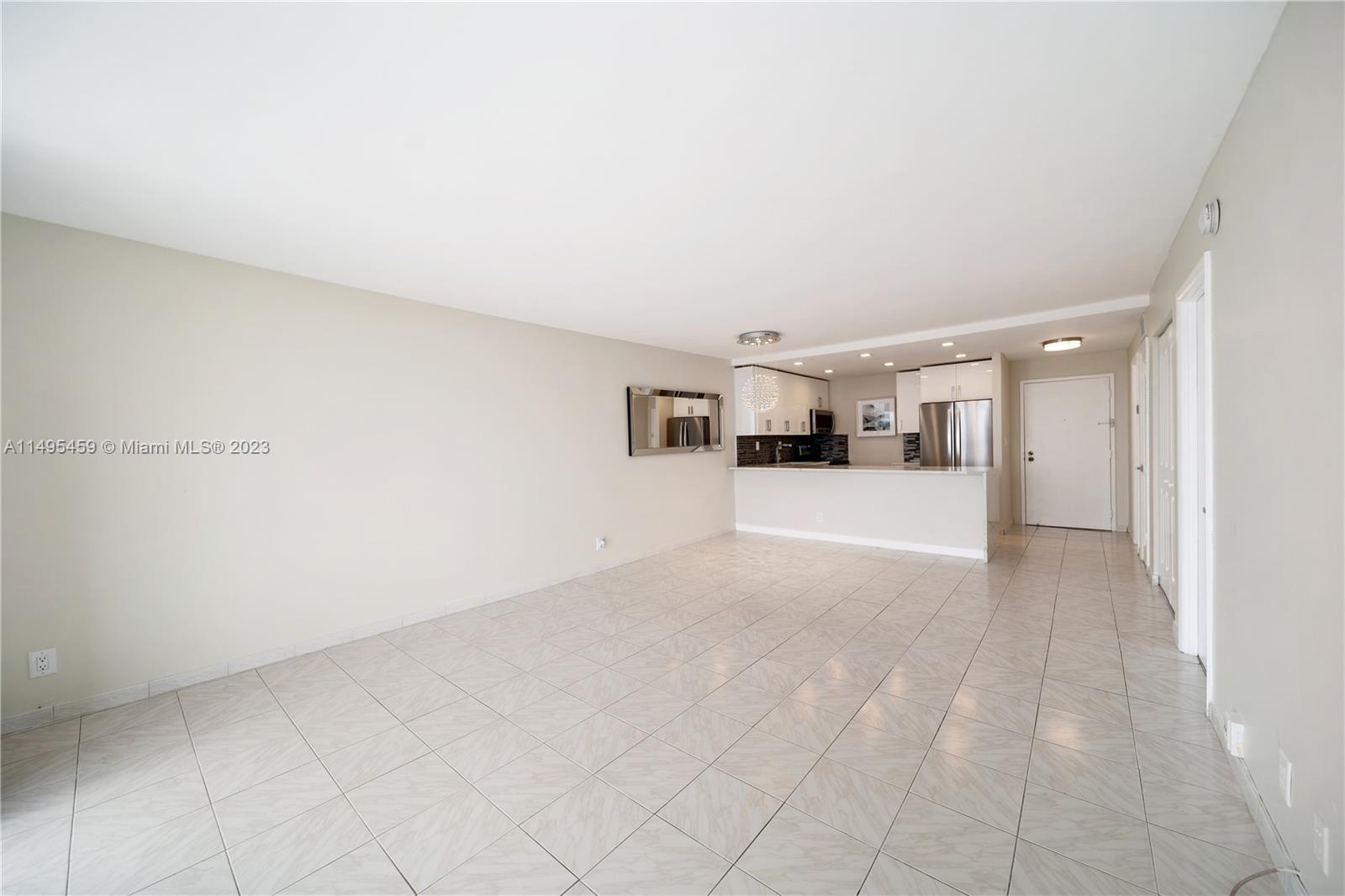 GATEWAY HOUSE CONDO - SOU - Residential Lease