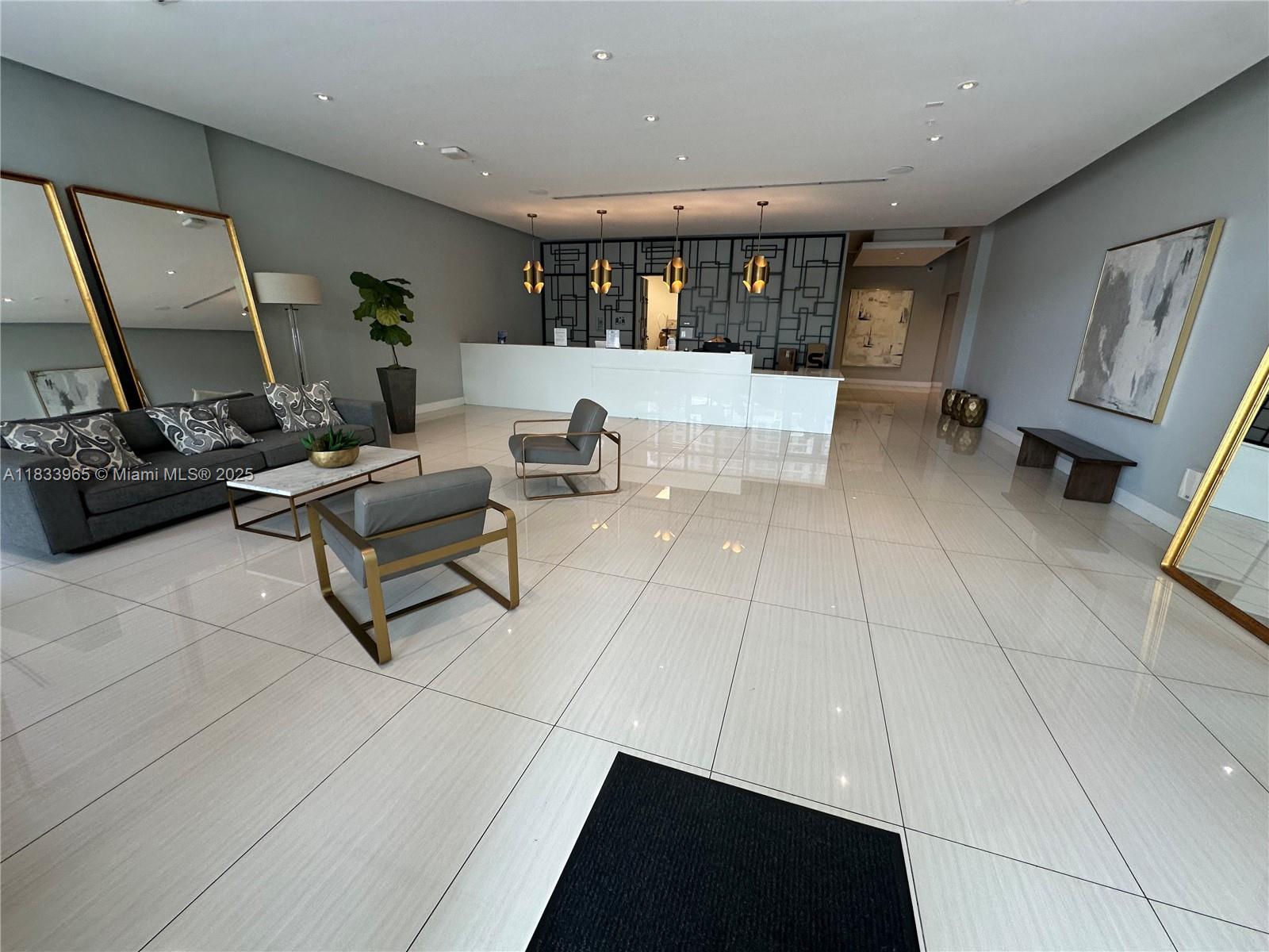 321 NE 26th St 812, Miami, FL, 33137/$490,000 2 321 NE 26th St 812
