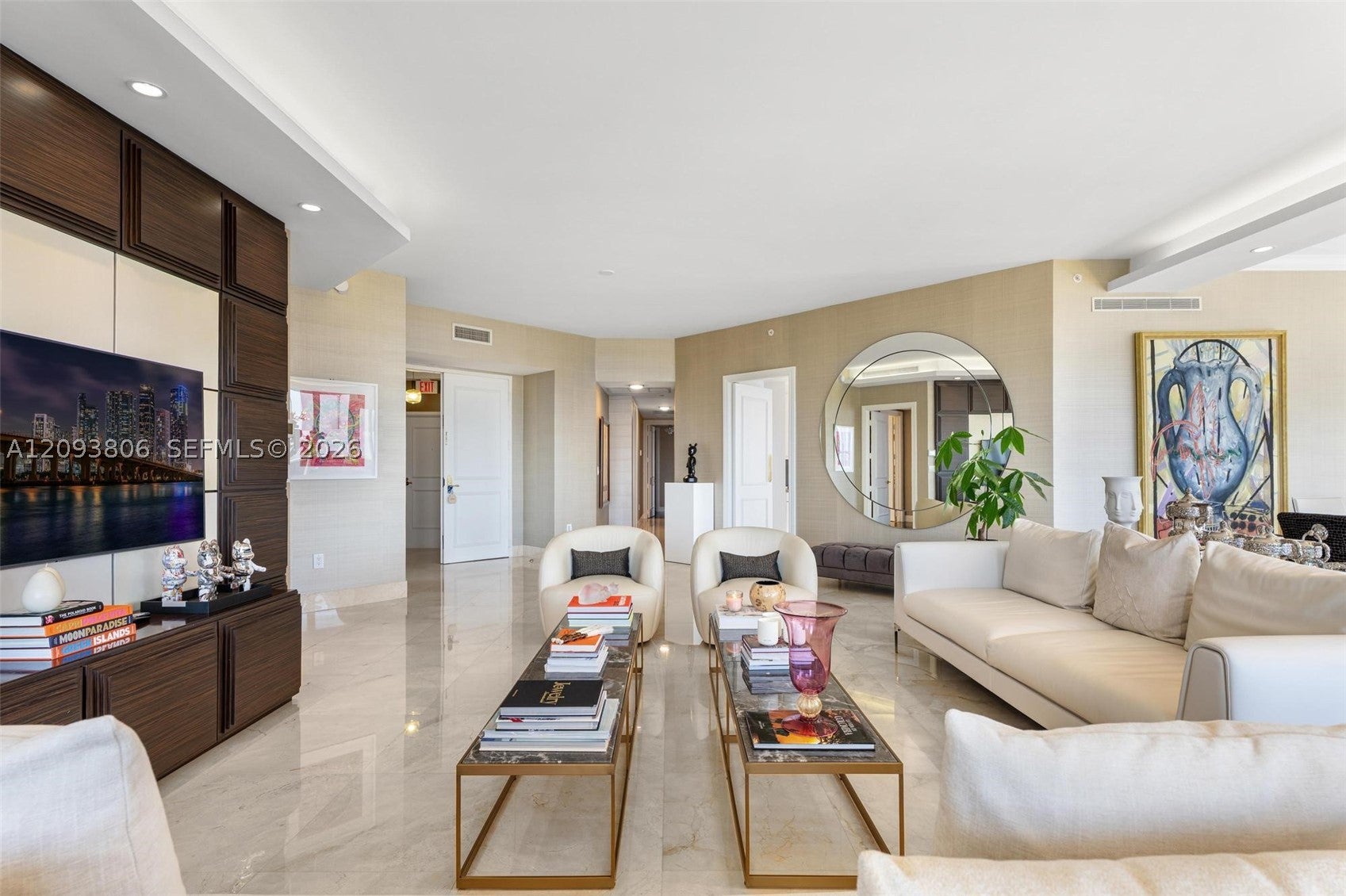 10225 Collins Ave 1604