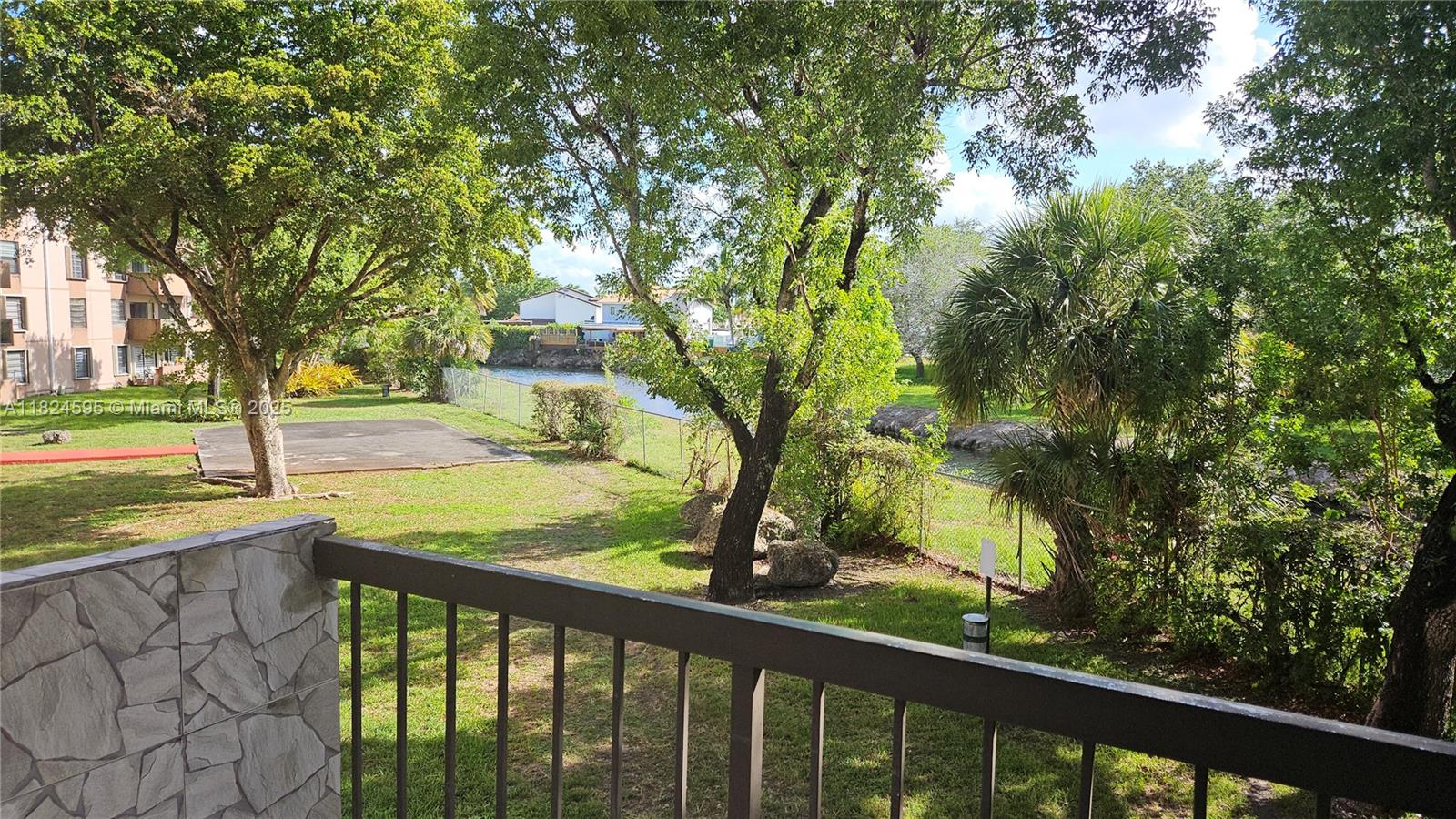 Rental Property at 5800 Sw 127th Ave 2212, Miami, Broward County, Florida - Bedrooms: 2 
Bathrooms: 2  - $2,500 MO.