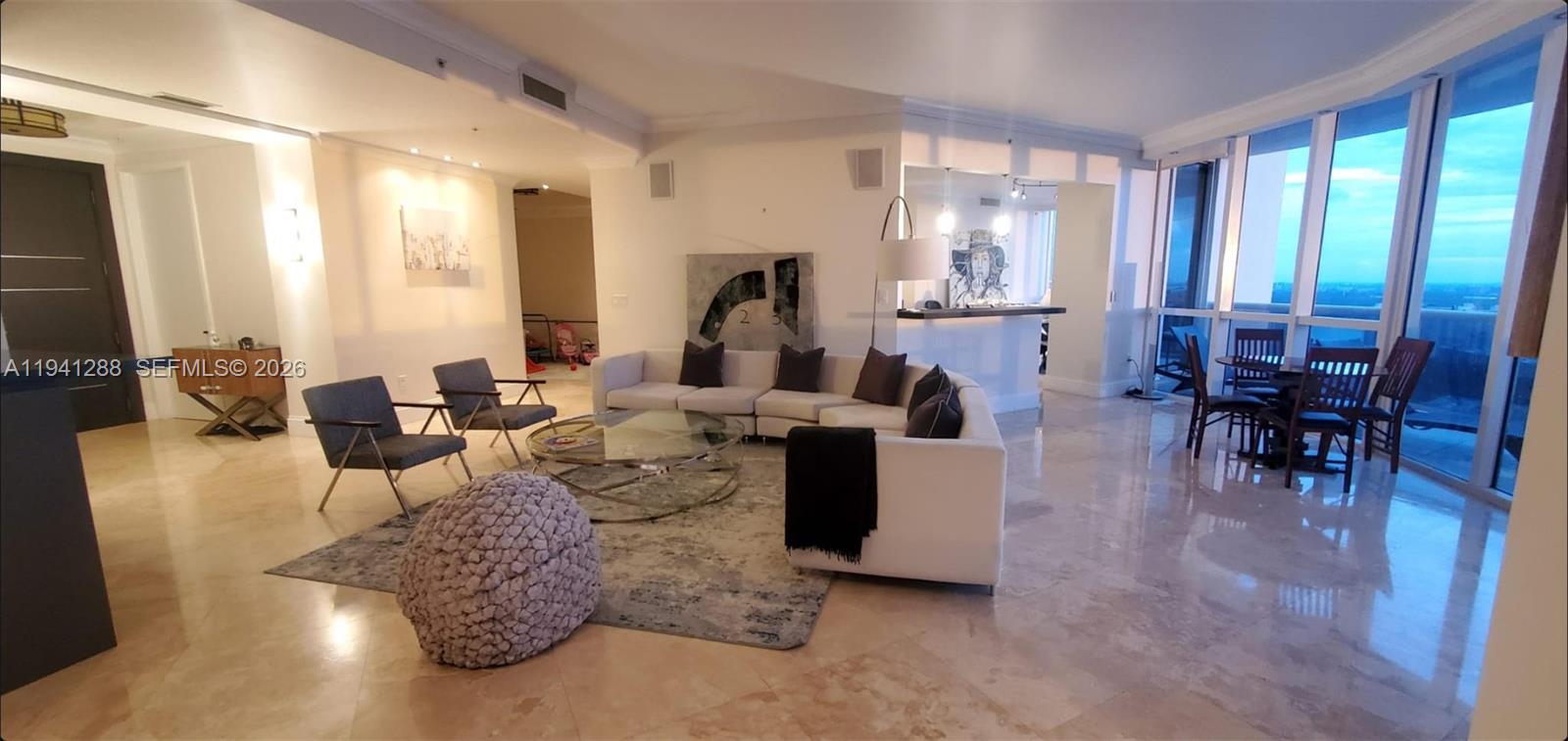 18201 Collins Ave 4301