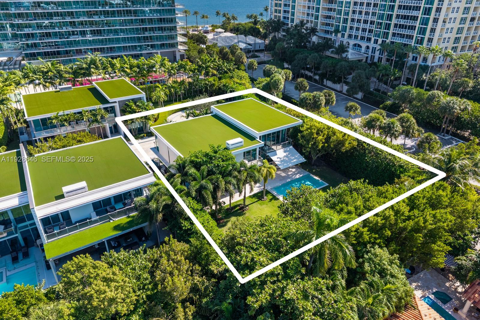 OCEANA KEY BISCAYNE CONDO - Residential