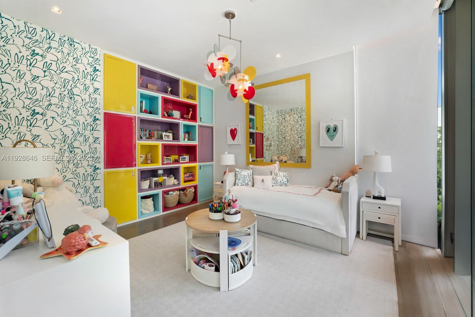 OCEANA KEY BISCAYNE CONDO - Residential