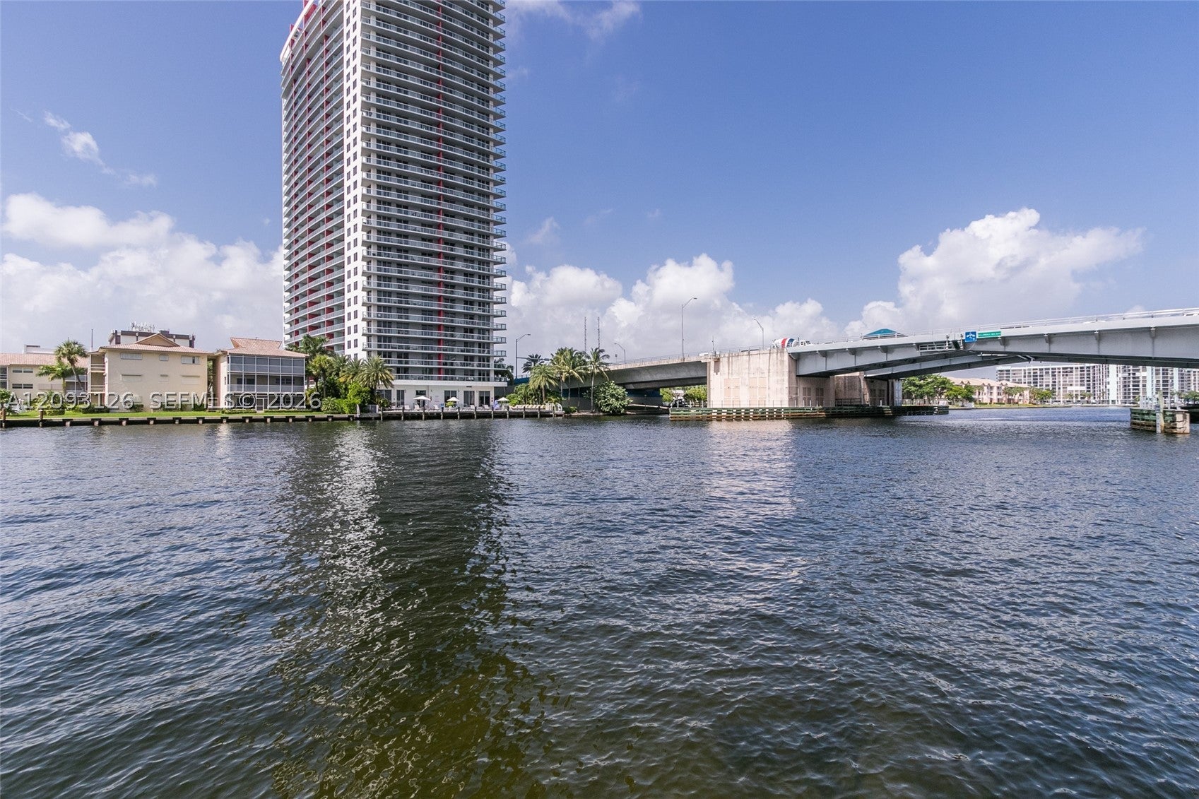1825 S Ocean Dr 609