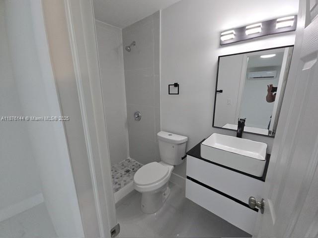 Newly remodeled 2/2 unit - rent includes utilities (electricity, water, sewer, internet & landscape). It features a complete kitchen with appliances, spacious closet in each room, two (2) parking spaces. Property is vacant-easy to show!