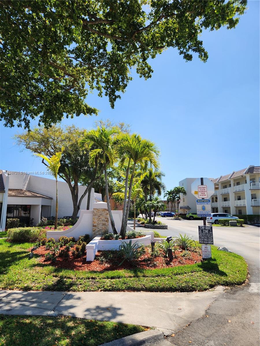 6670 ROYAL PALM K 202