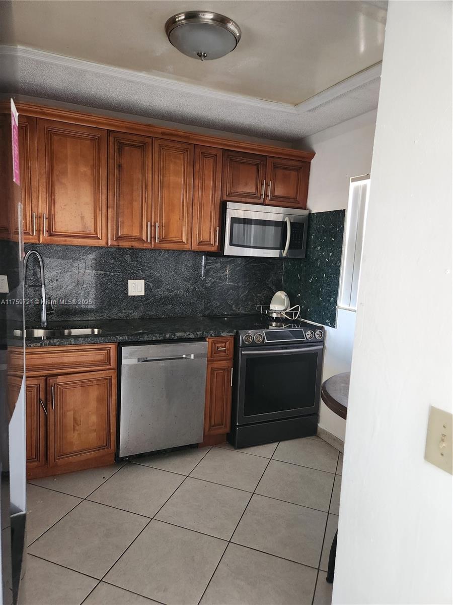 ROYAL PARK GARDENS II-K CO - Residential