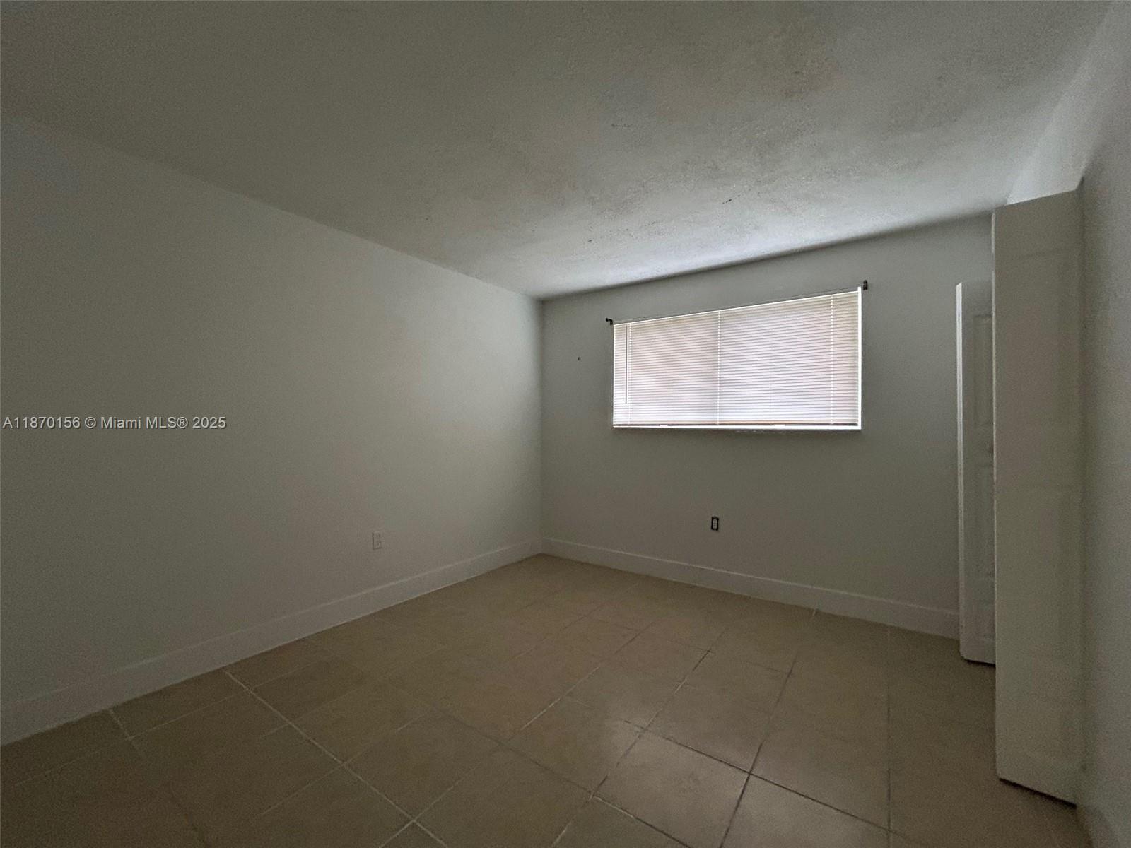 CARIBBEAN GARDENS CONDO P - Residential Lease