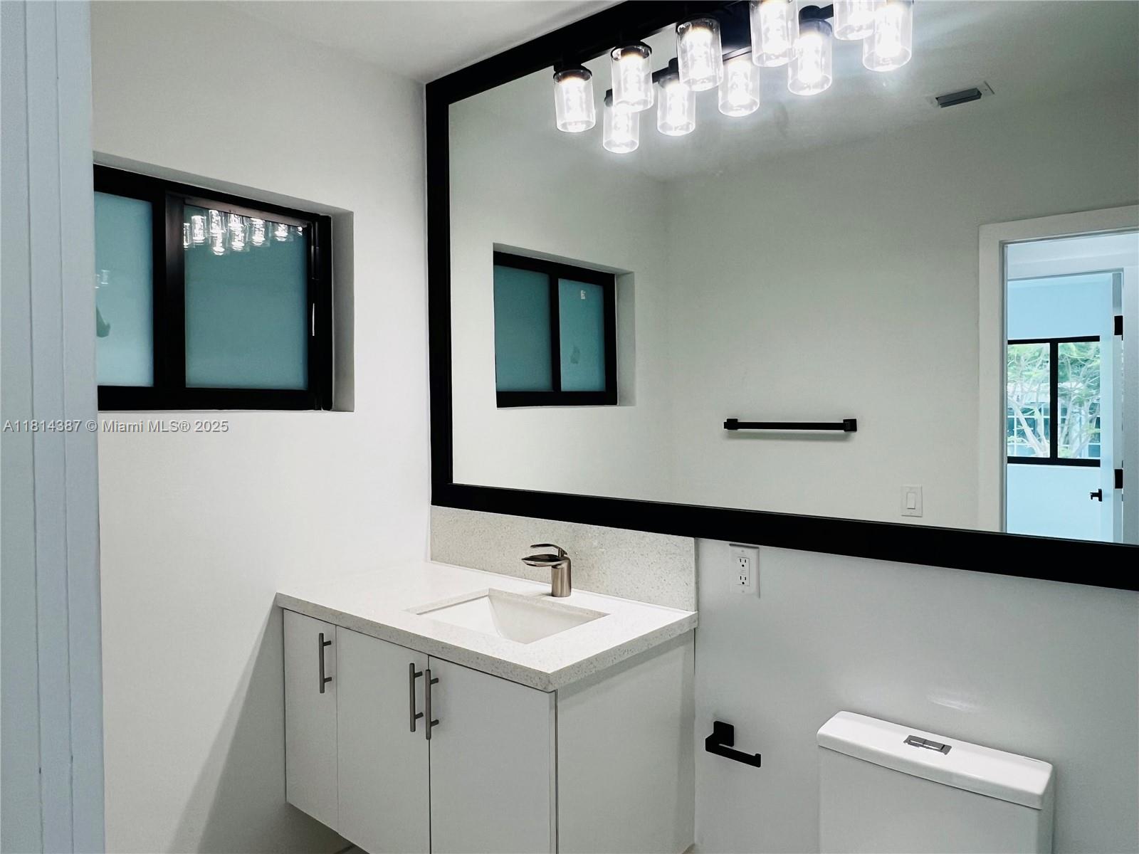 BAY HARBOUR ISLAND - Residential Lease
