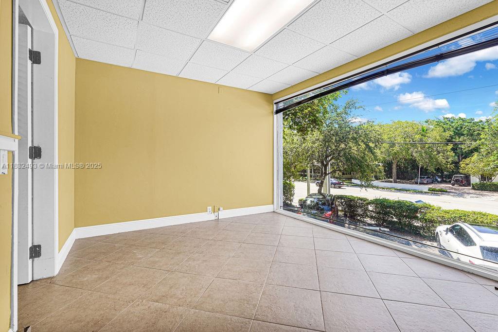 150 SE 12th St 201-3
