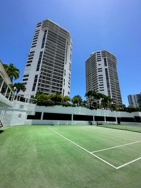 ONE ISLAND PLACE CONDO II - Residential