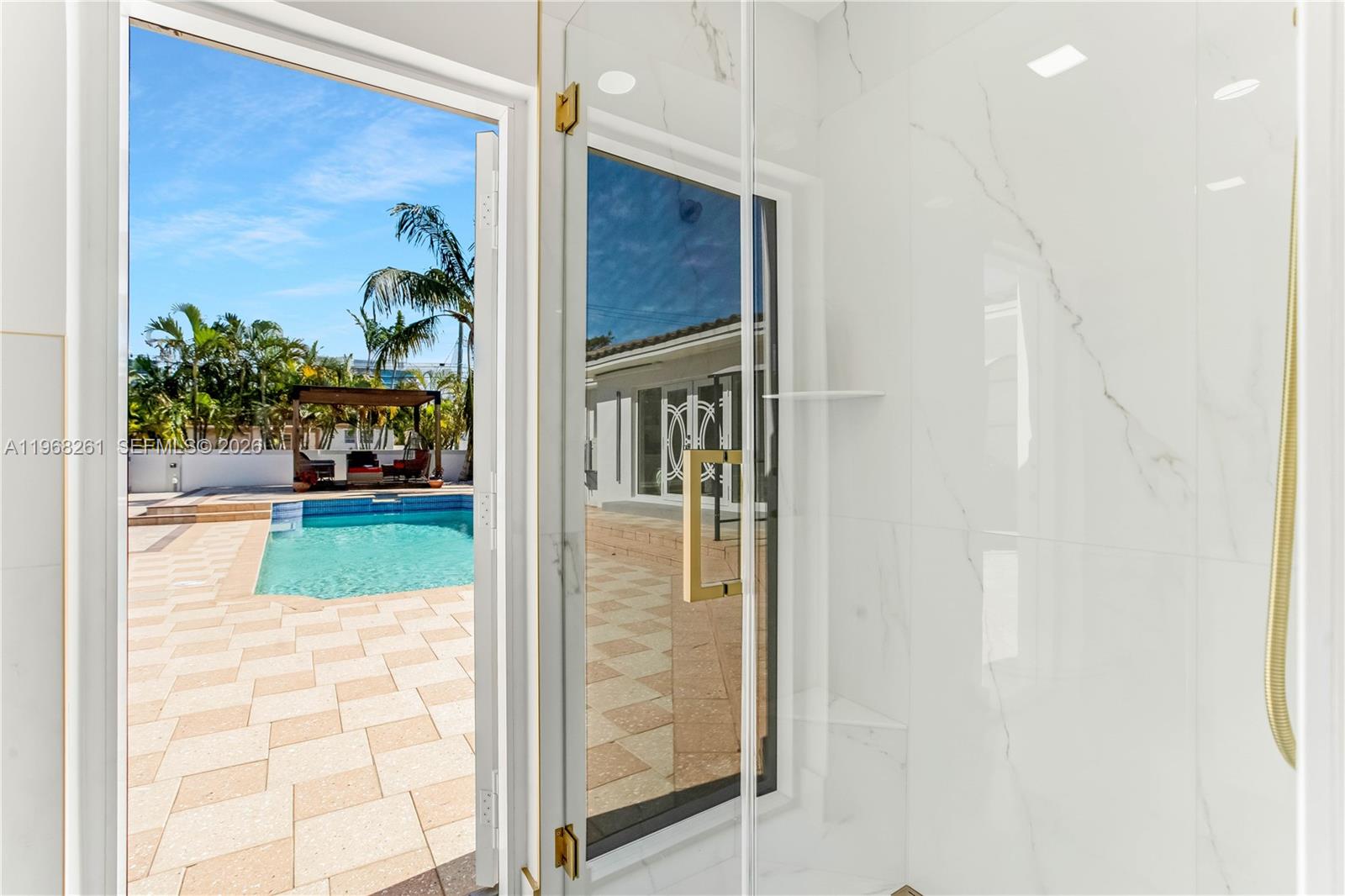 ALTOS DEL MAR NO 5 - Residential