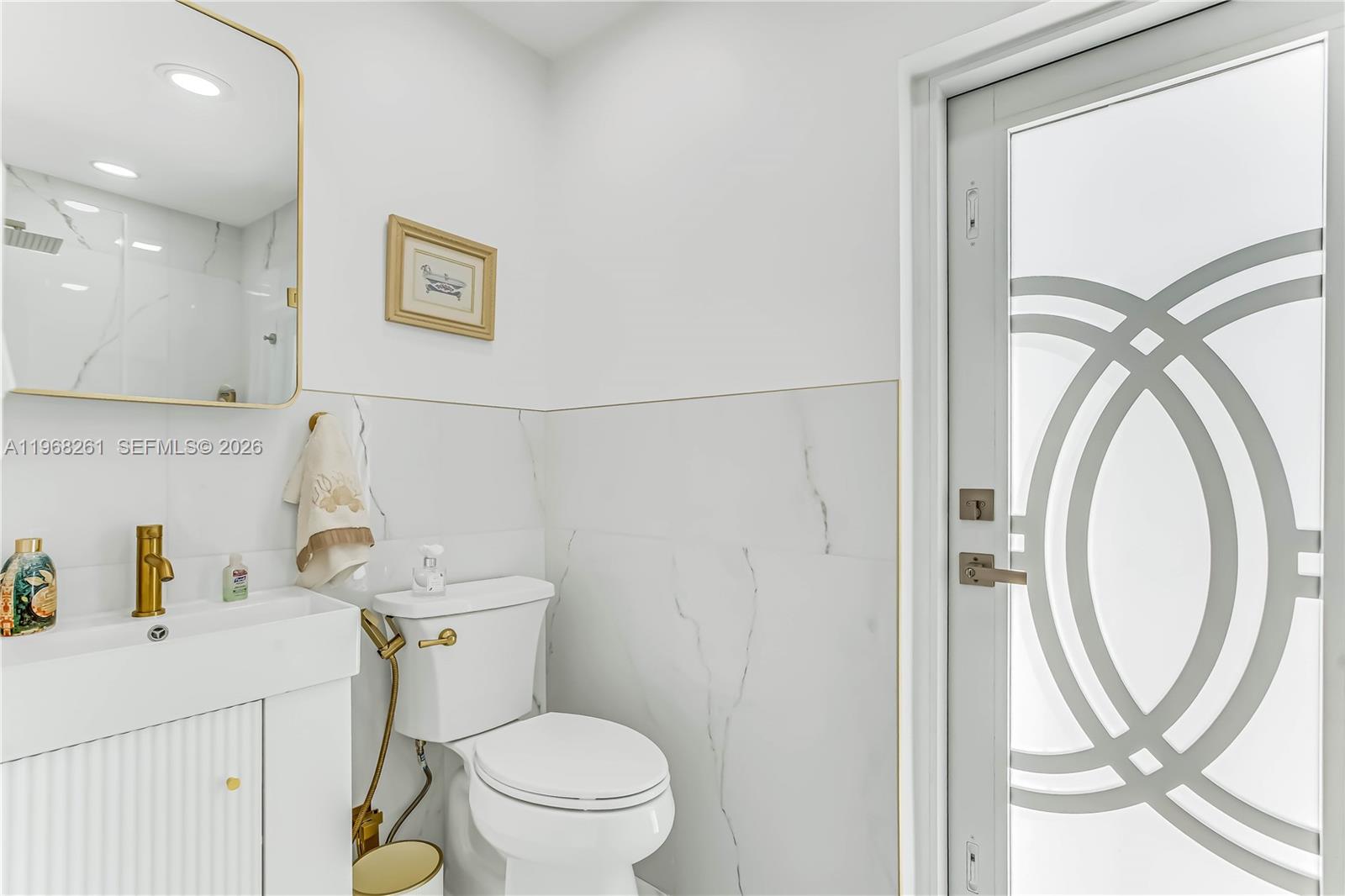 ALTOS DEL MAR NO 5 - Residential