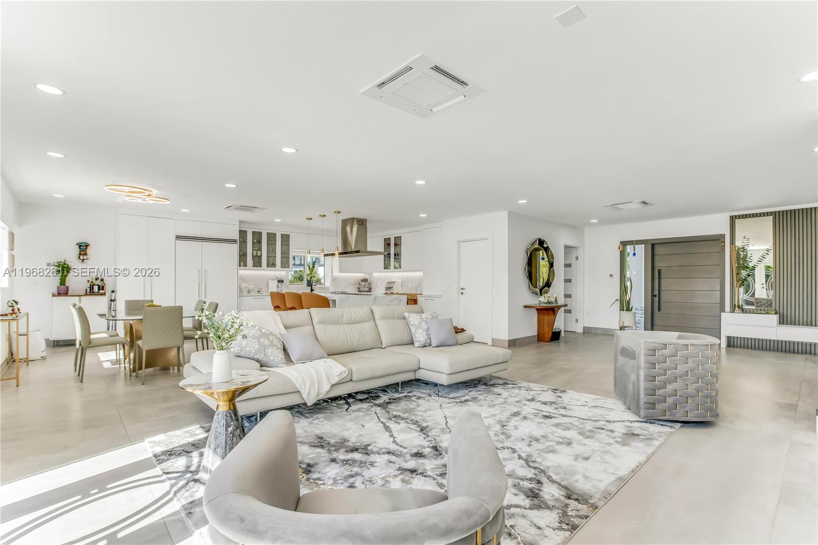 ALTOS DEL MAR NO 5 - Residential